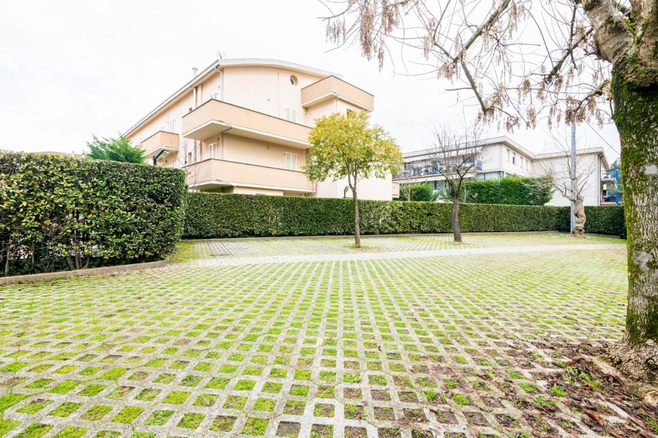 Appartamento Le Cornici Lucca Eksteriør billede